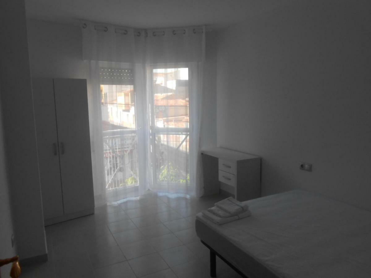 Apartamento Bazan 35 Apartment ตอร์เรเวียคา ภายนอก รูปภาพ