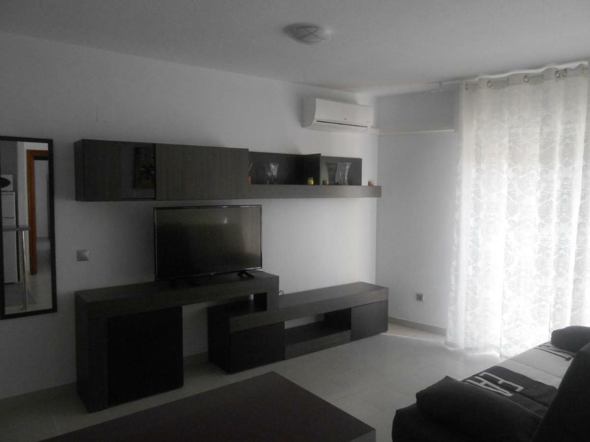 Apartamento Bazan 35 Apartment ตอร์เรเวียคา ภายนอก รูปภาพ